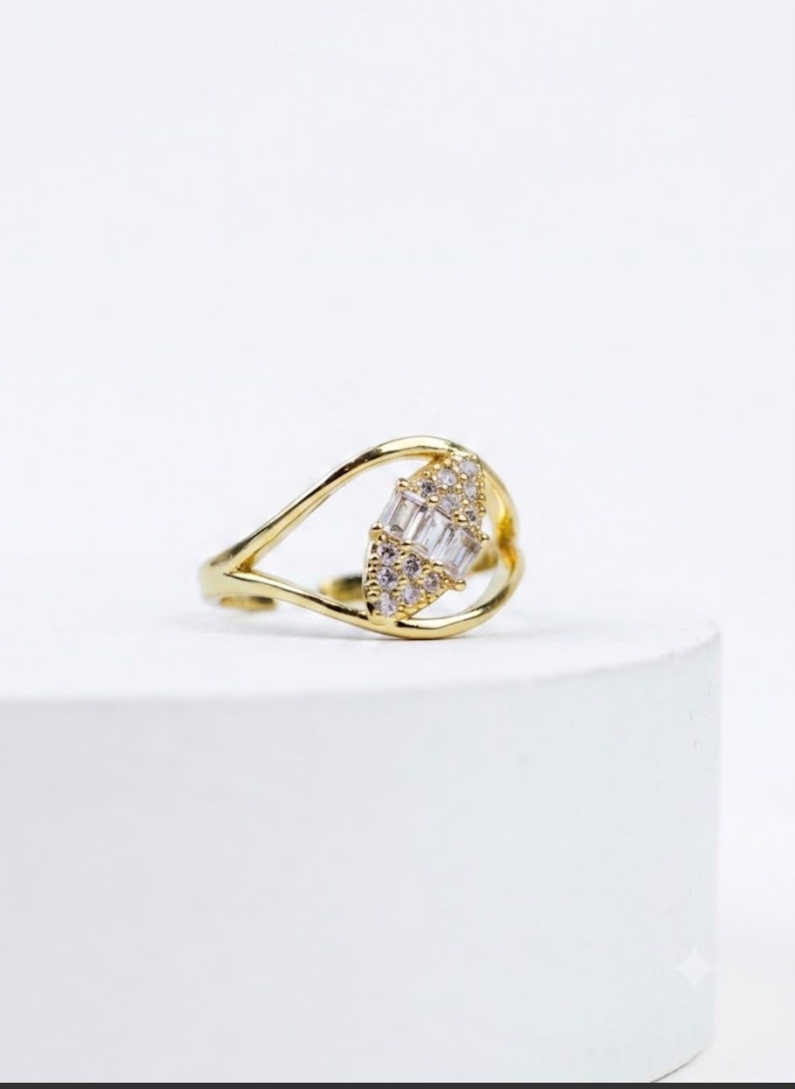 white strass crystal gold plated ring